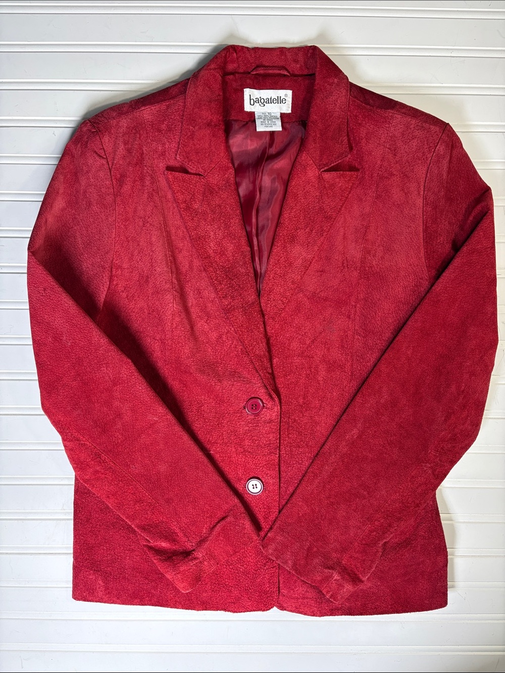 Bagatelle red leather blazer with notched collar